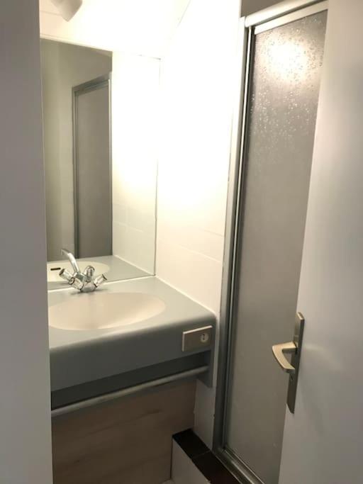 2 Pieces 4-6 Personnes Renove Avec Parking Couvert, 100M Des Pistes Монвалезан Экстерьер фото